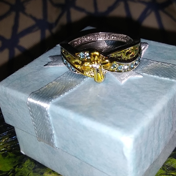 925 Sterling cross +footprint ring - Picture 8 of 10